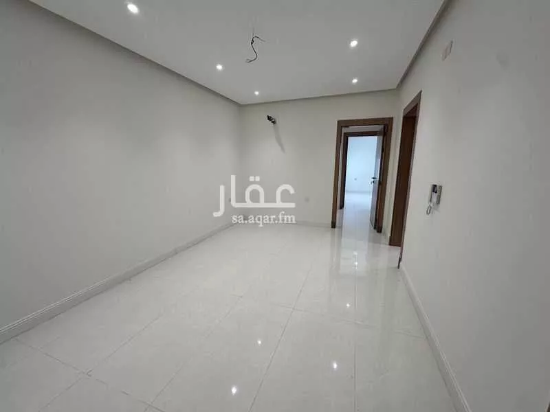 4 bedroom apartment in Al Rehab, Jeddah 5