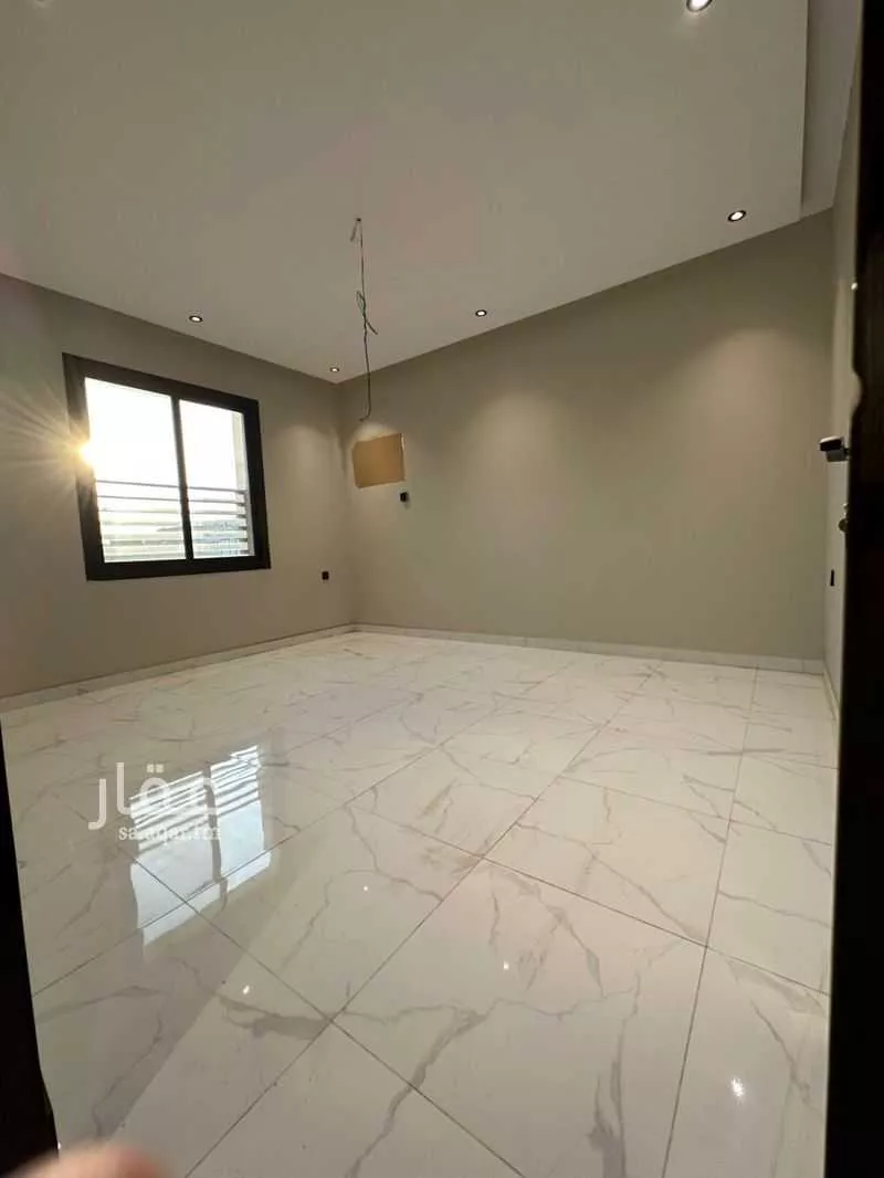 شقة 5 غرف في السلامة 4