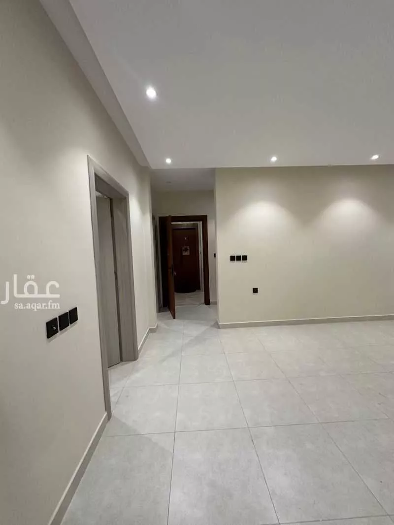 شقة 5 غرف في الفيصلية 5