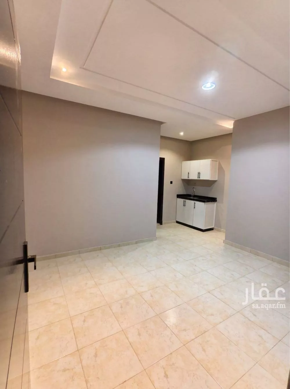 شقة 1 غرف في التعاون 4