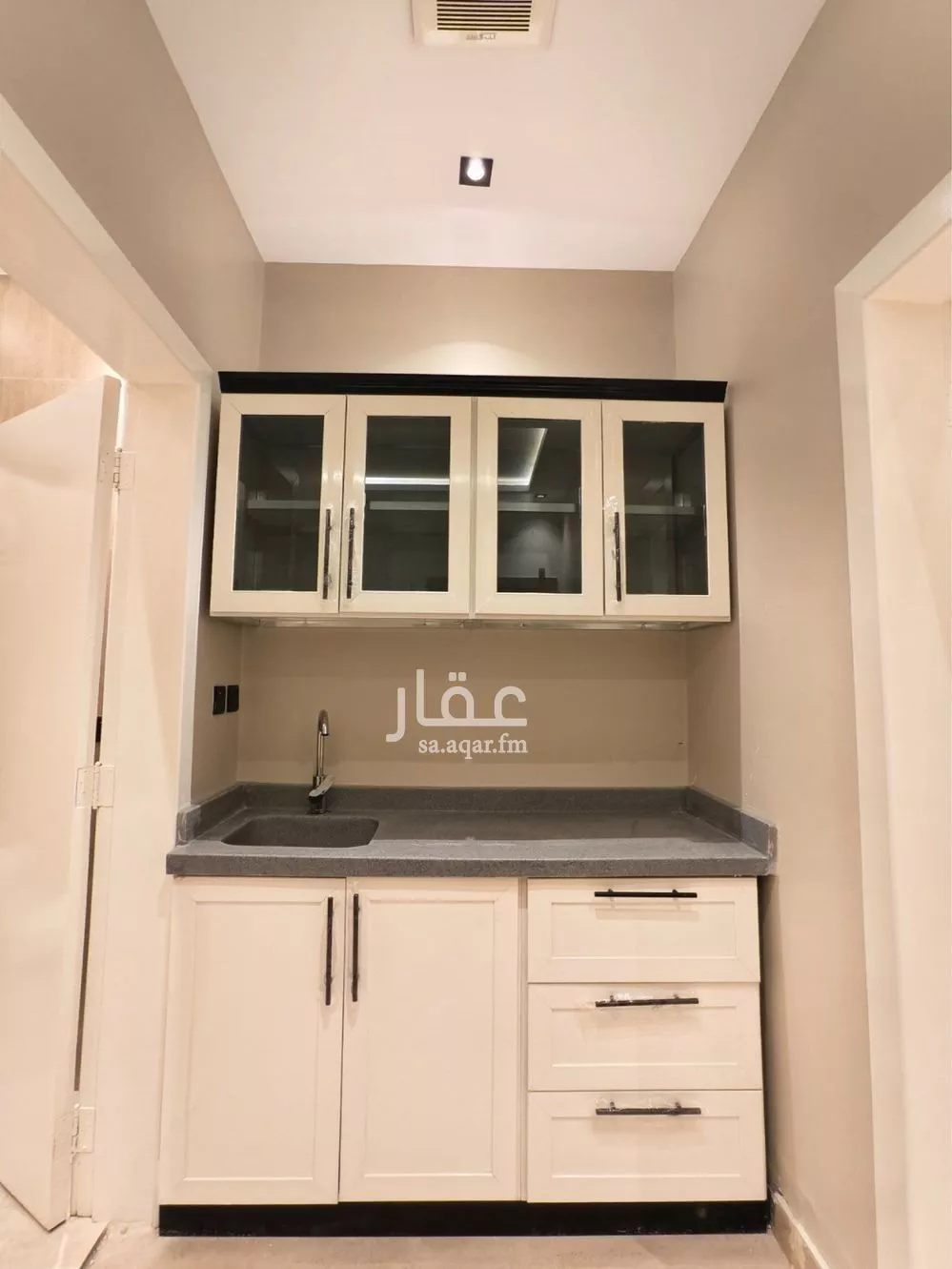 شقة 1 غرف في المروج 3