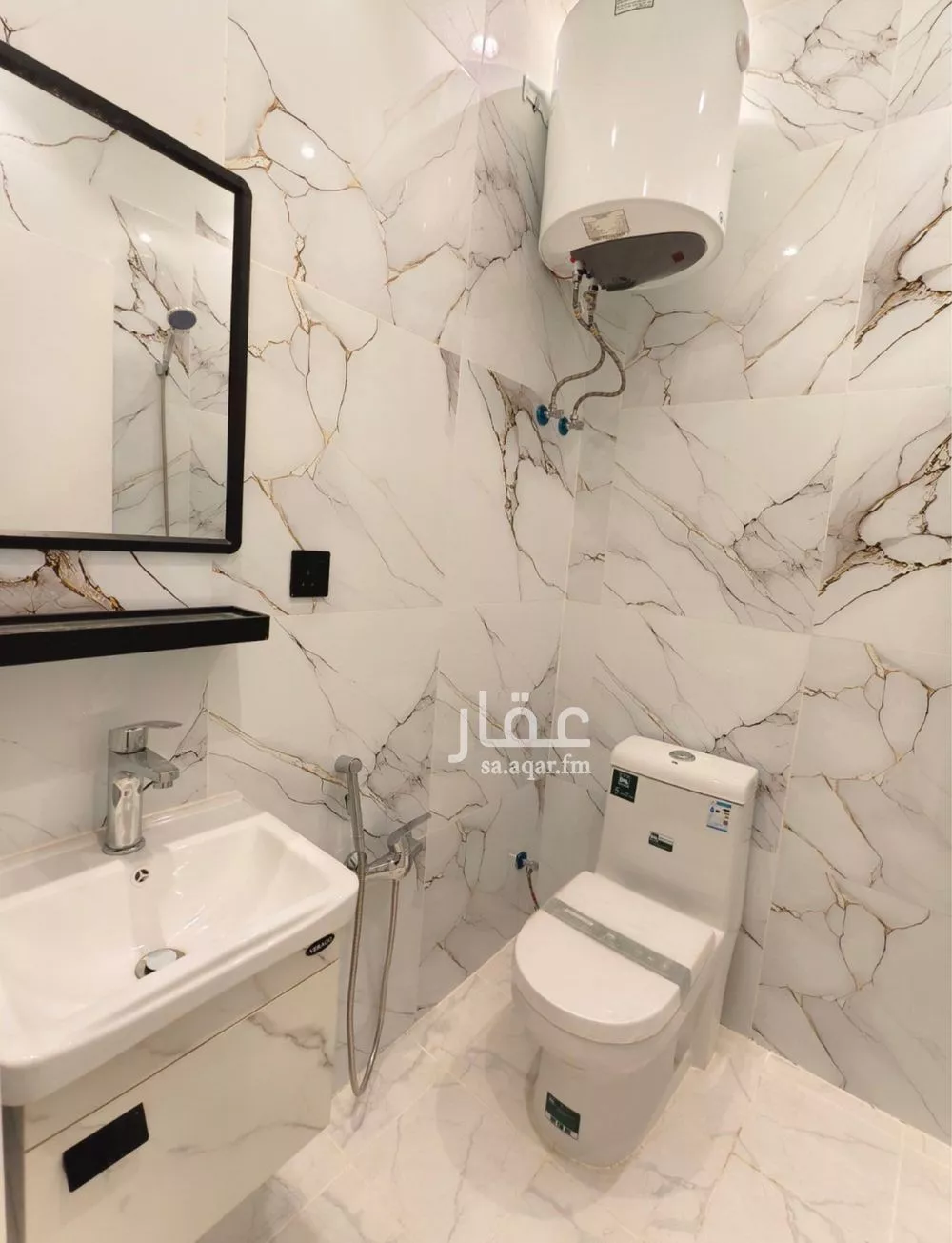 شقة 1 غرف في الوادي 4