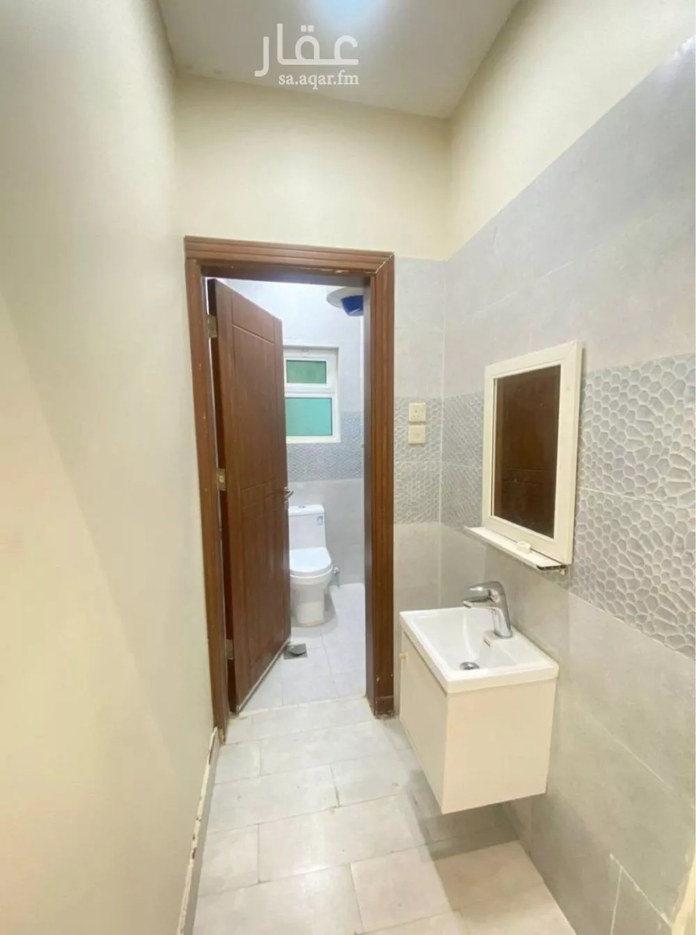 1 bedroom apartment in Al Qairawan 3