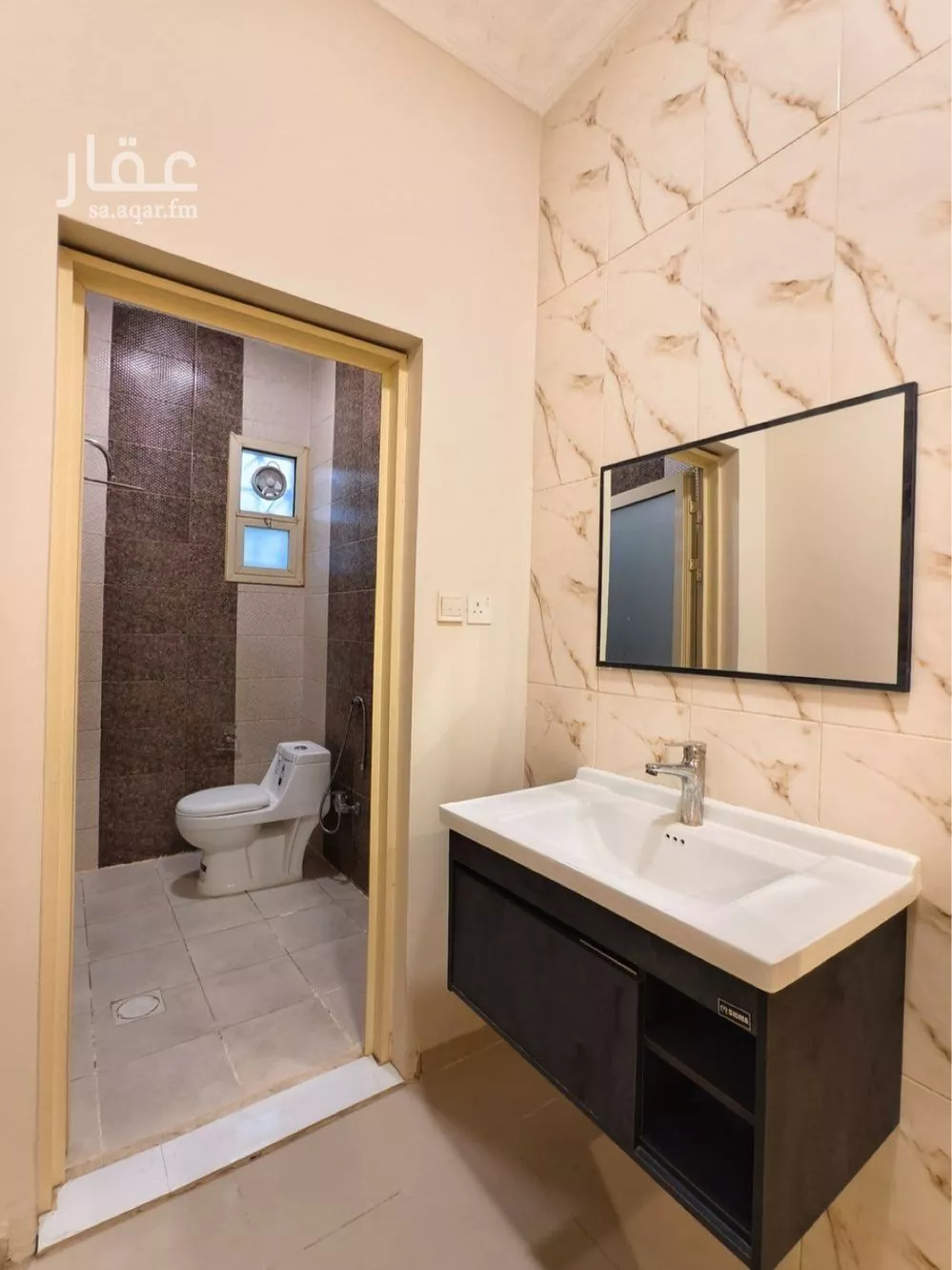 شقة 2 غرف في العارض 4