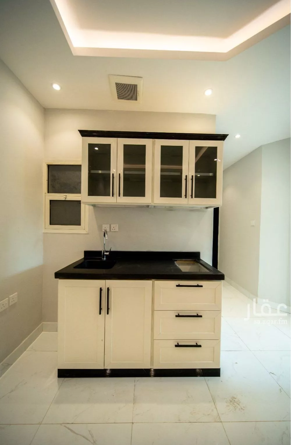 1 bedroom apartment in Al Qairawan 3