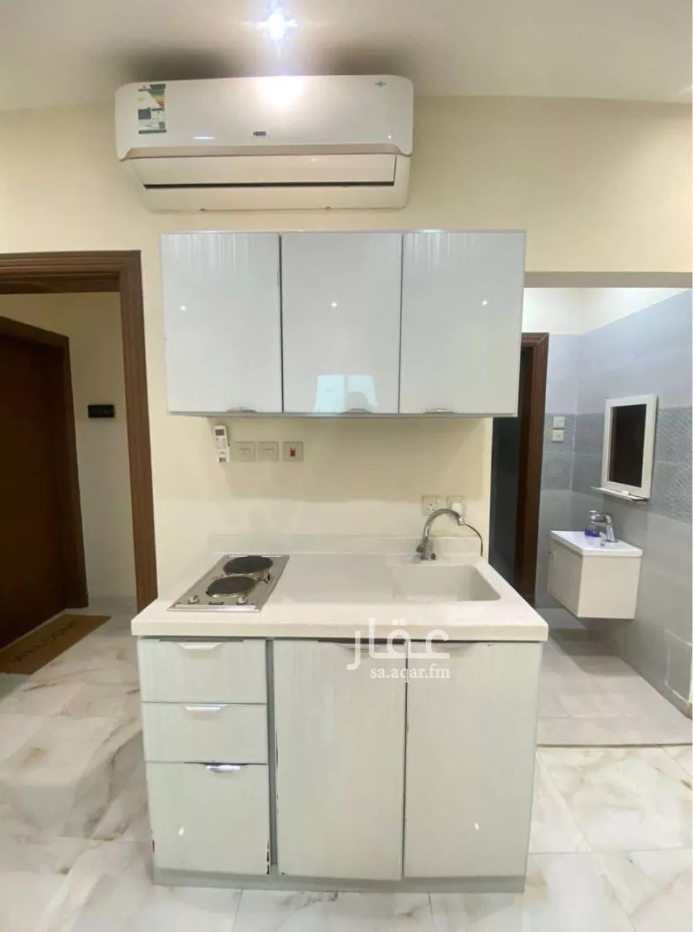 1 bedroom apartment in Al Qairawan 4
