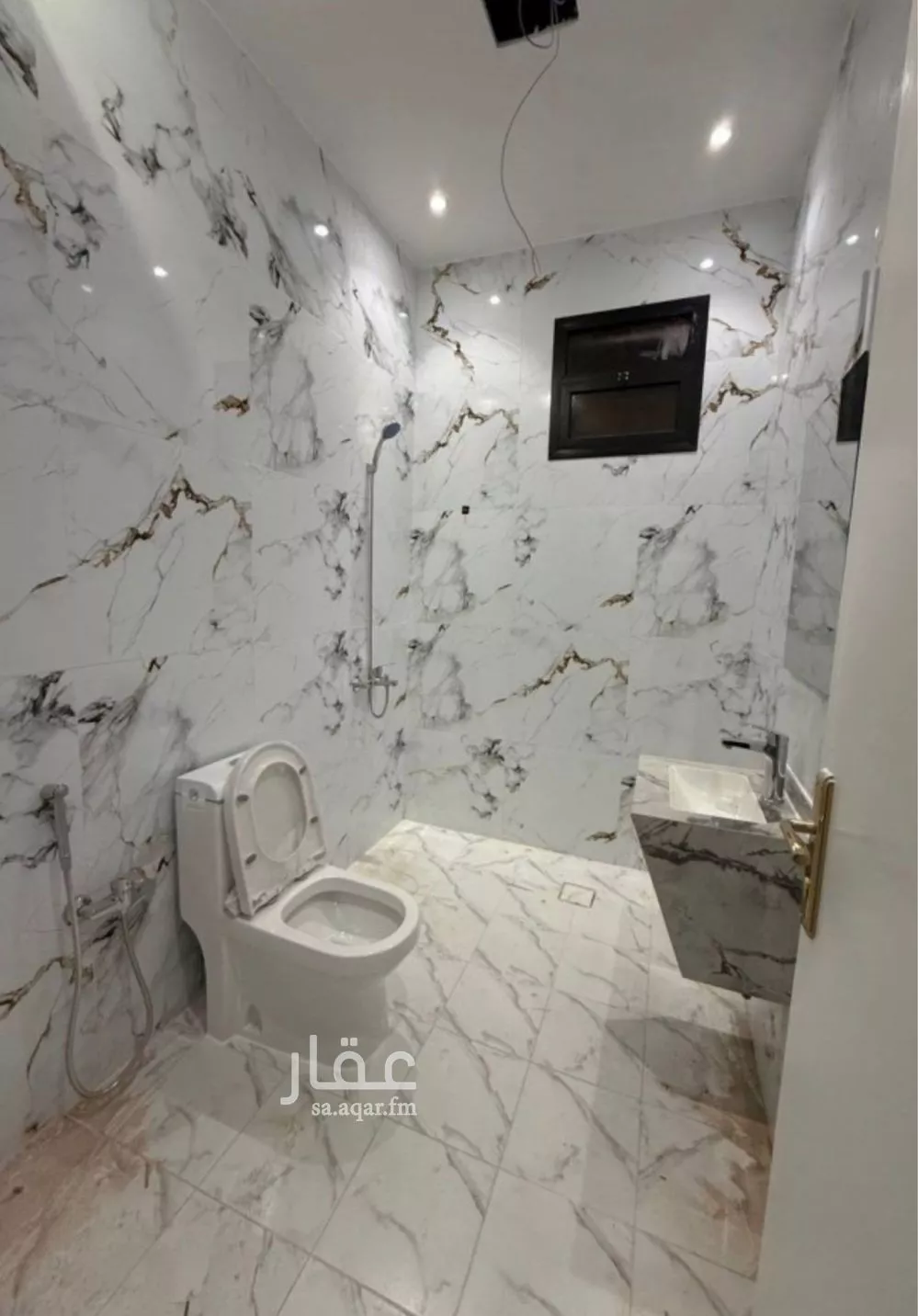 شقة 1 غرف في المروج 4