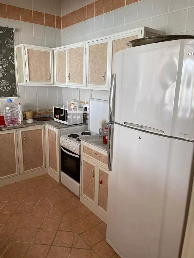 شقة 2 غرف في الزمرد، جدة 13