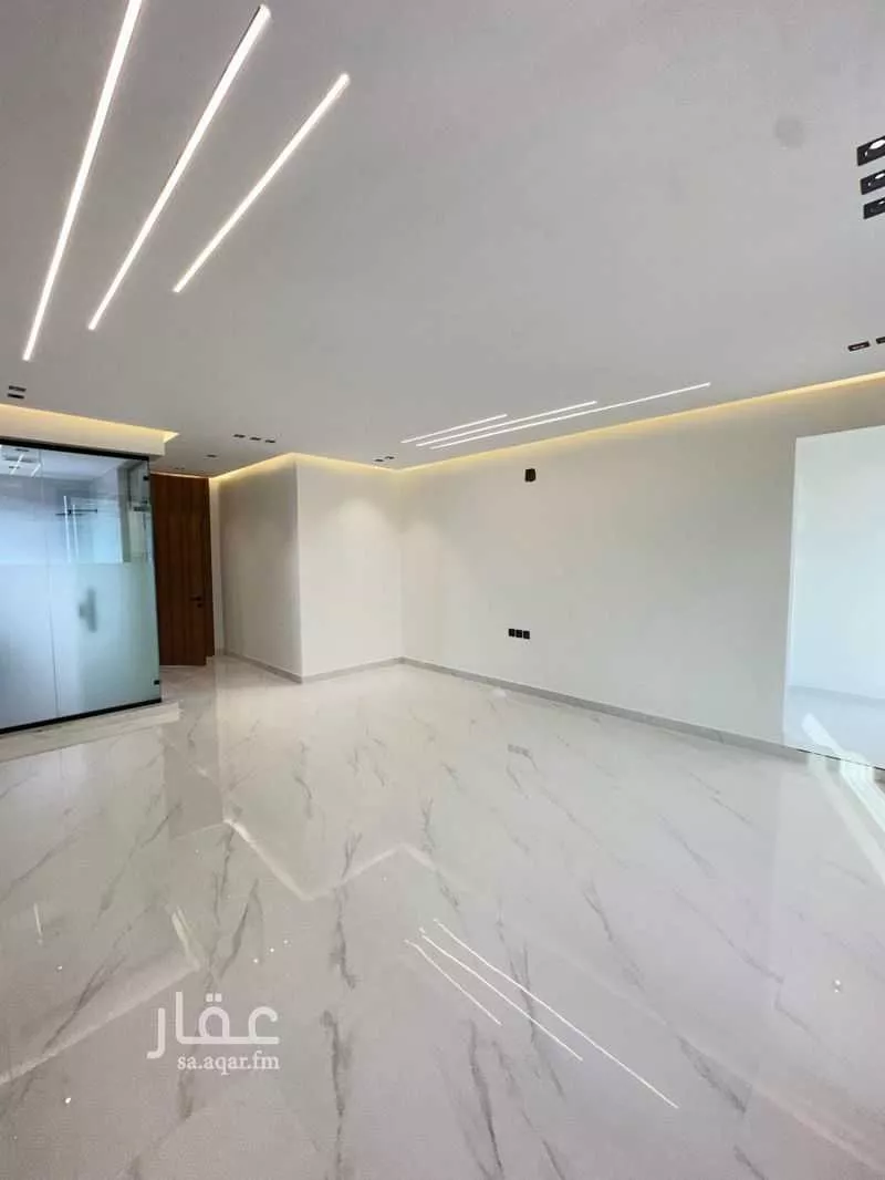 فيلا 8 غرف في الشرق 5