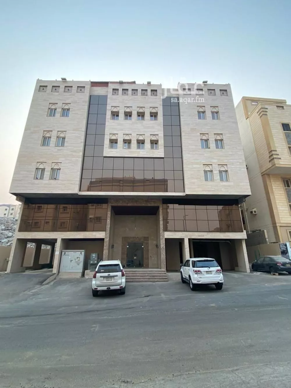 شقة 3 غرف في بطحاء قريش 2