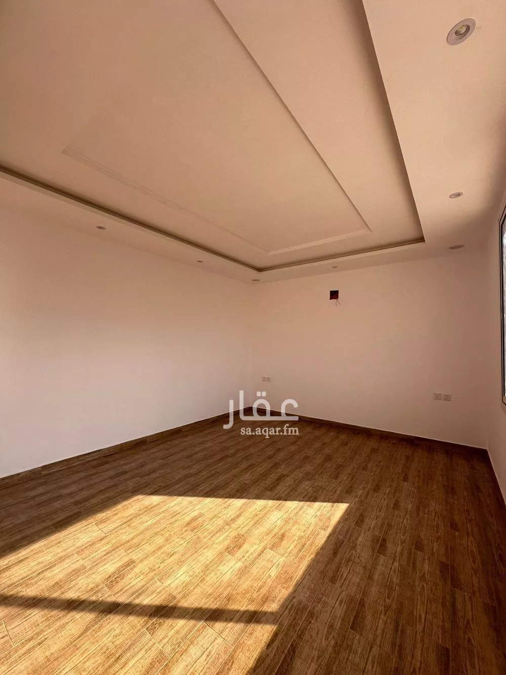 فيلا 10 غرف في العارض 3