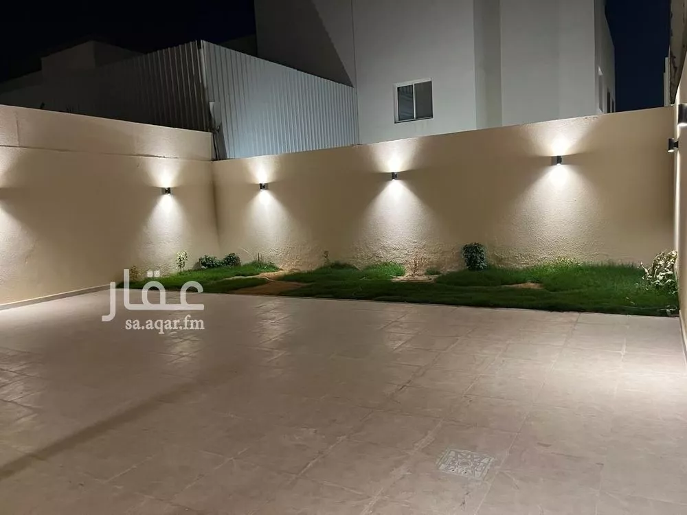 فيلا 6 غرف في الرمال 4