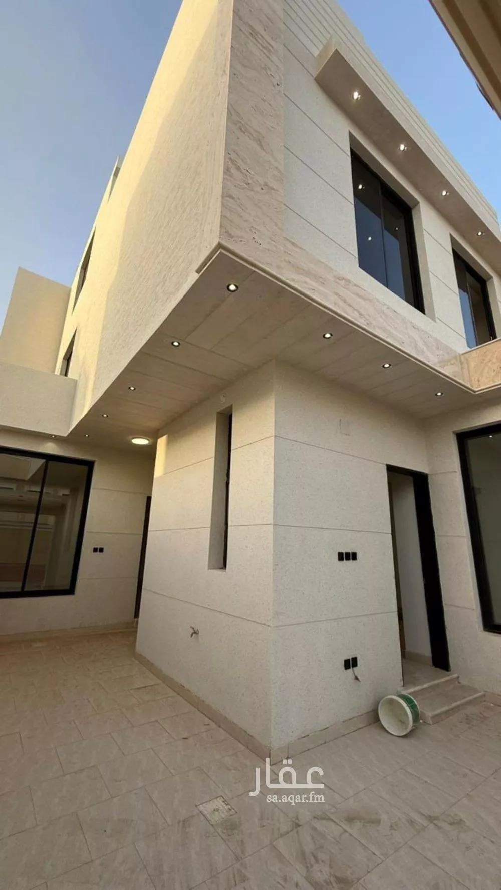 فيلا 5 غرف في طويق 3