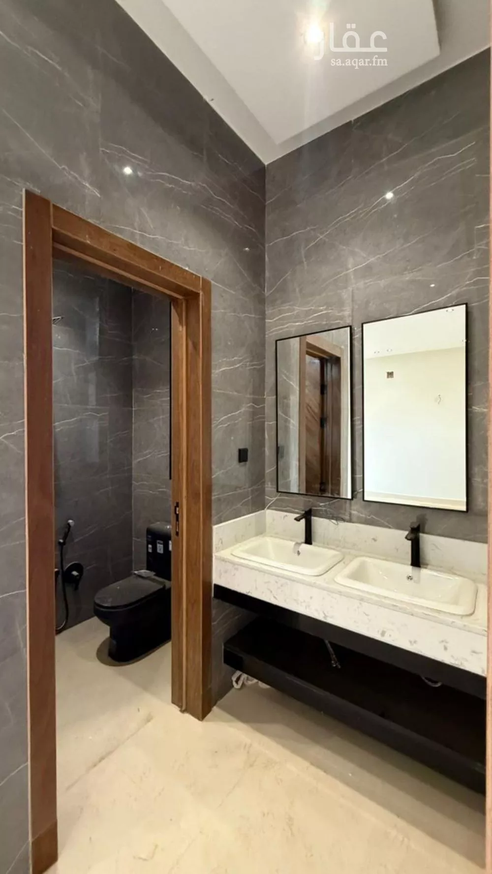 فيلا 5 غرف في طويق 4