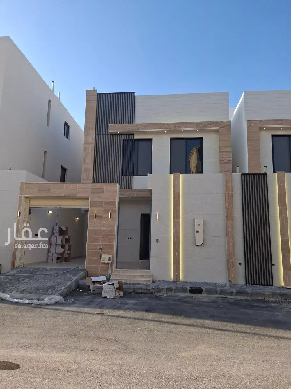 فيلا 6 غرف في العريجاء الغربية 1