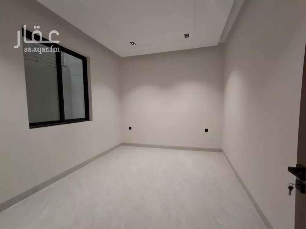 5 bedroom villa in Al Hazm 2