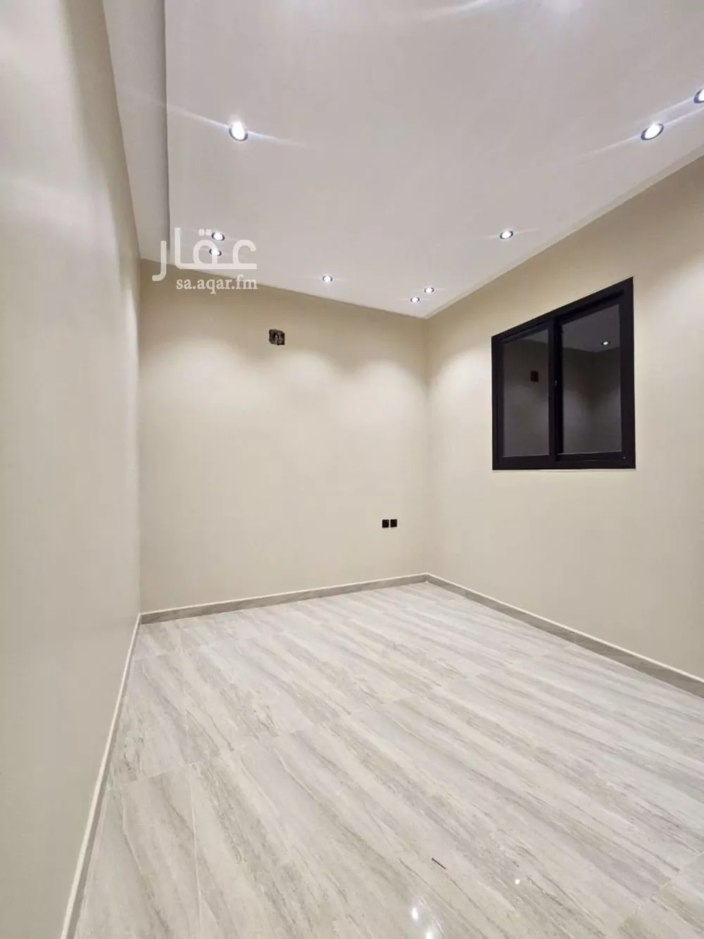 فيلا 6 غرف في العريجاء الغربية 5