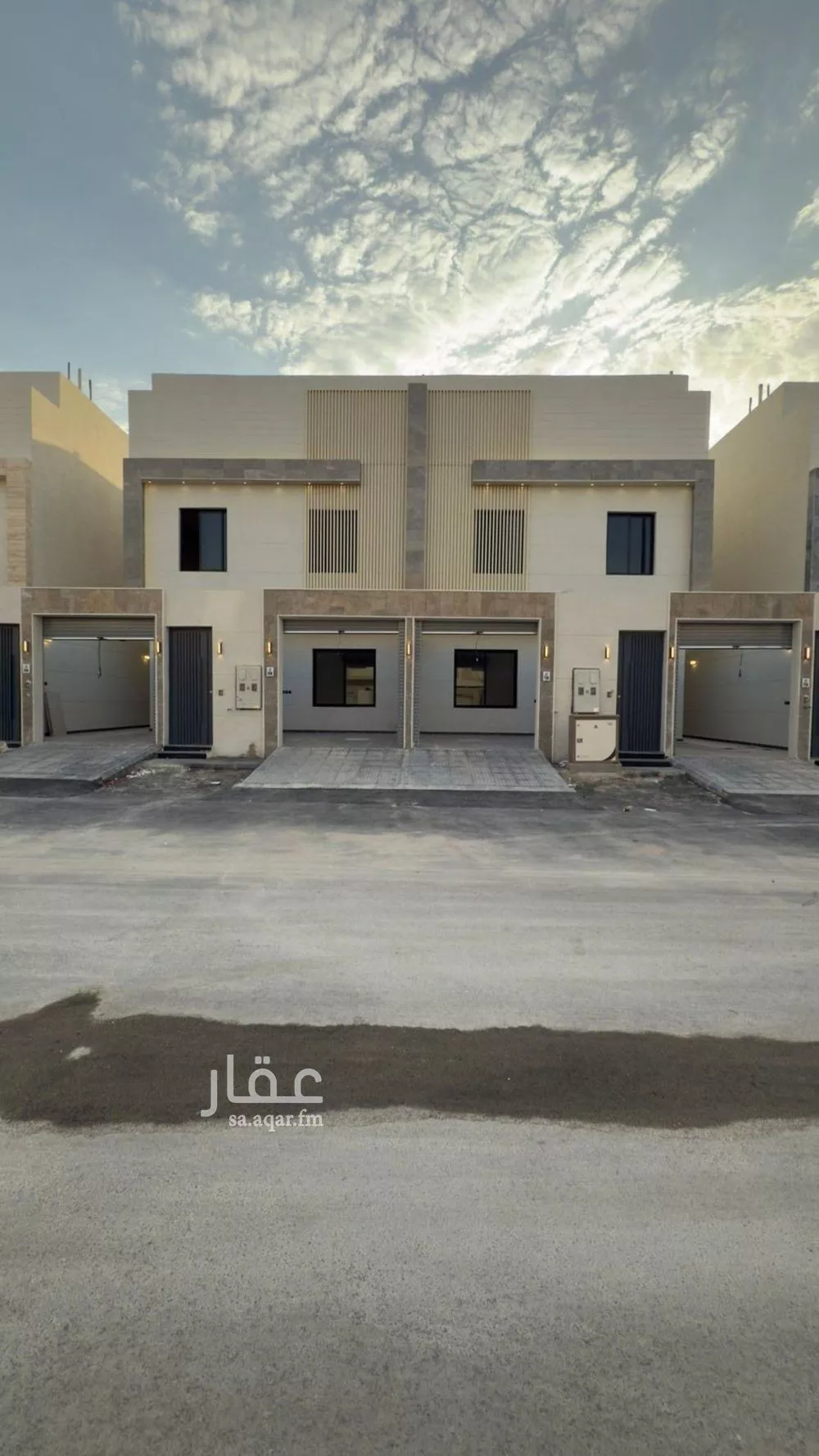 5 bedroom villa in Okaz 2