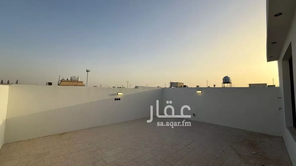 فيلا 5 غرف في طويق 5