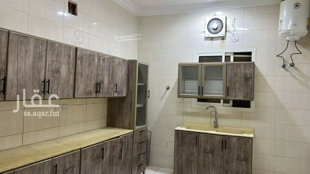 3 bedroom apartment in As Saadah 4