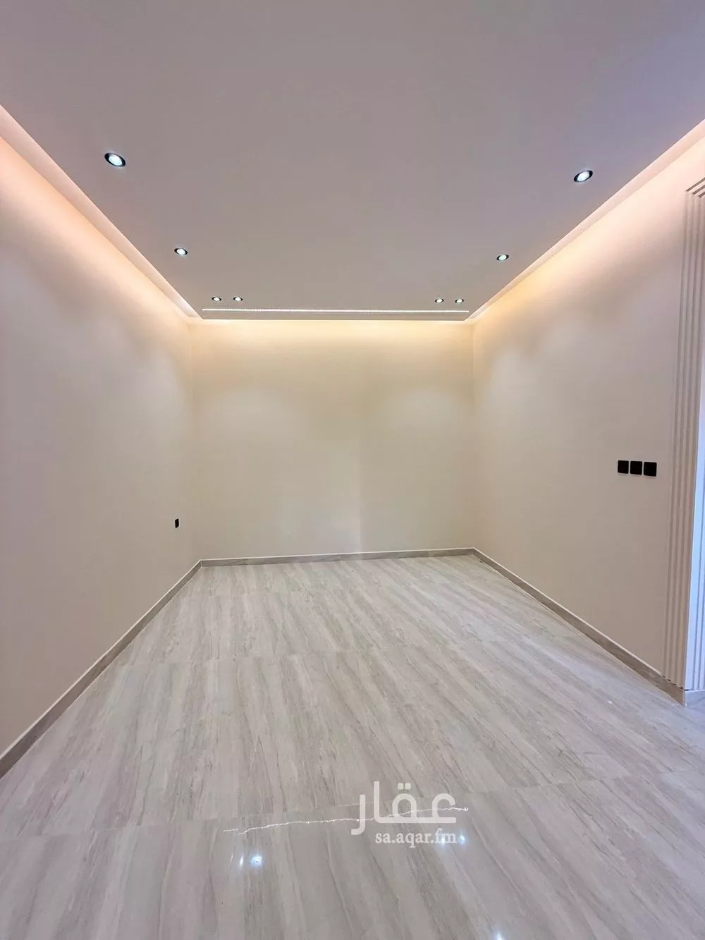 فيلا 7 غرف في العريجاء الغربية 4