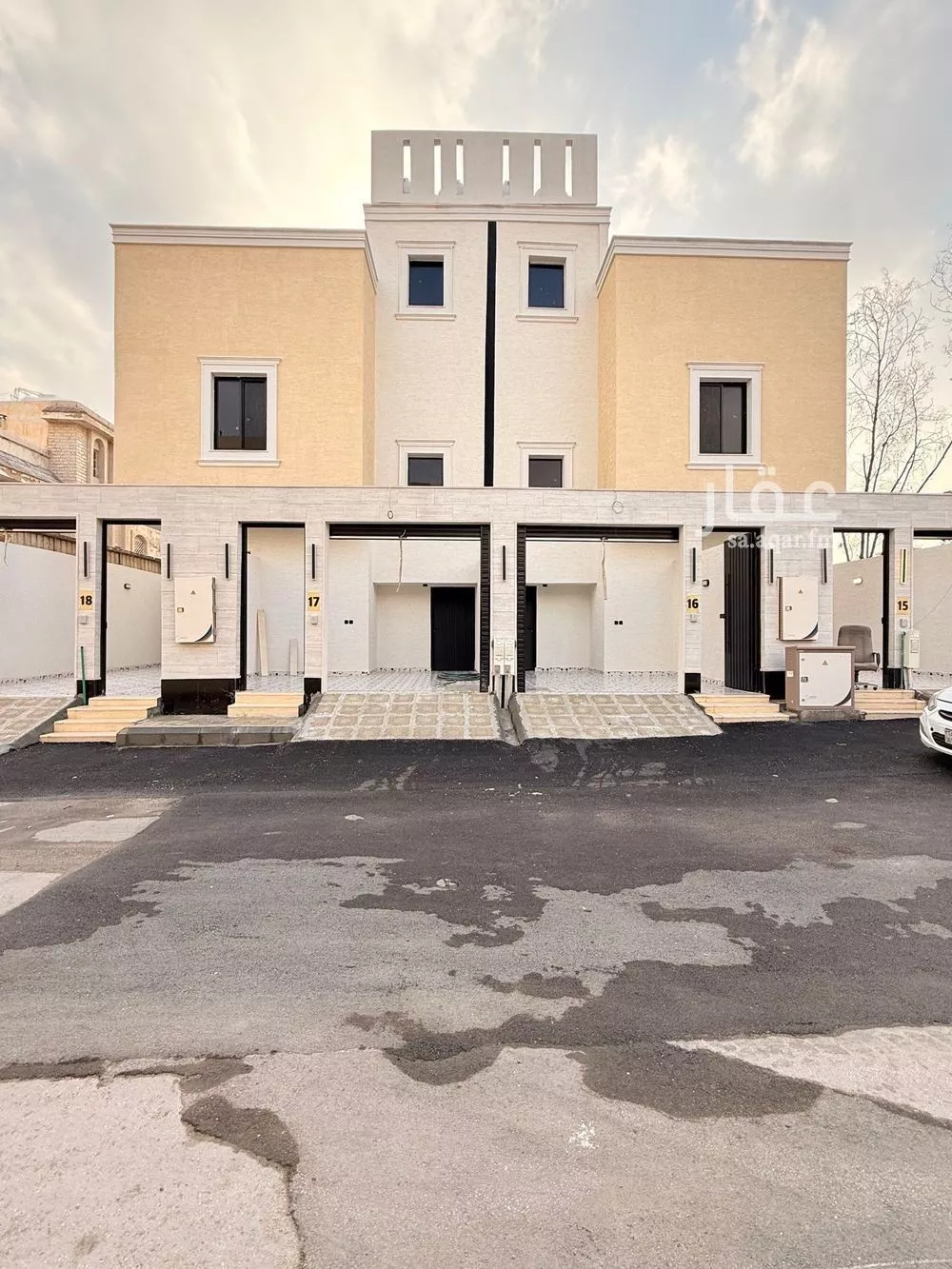 دور 6 غرف في السويدي 1