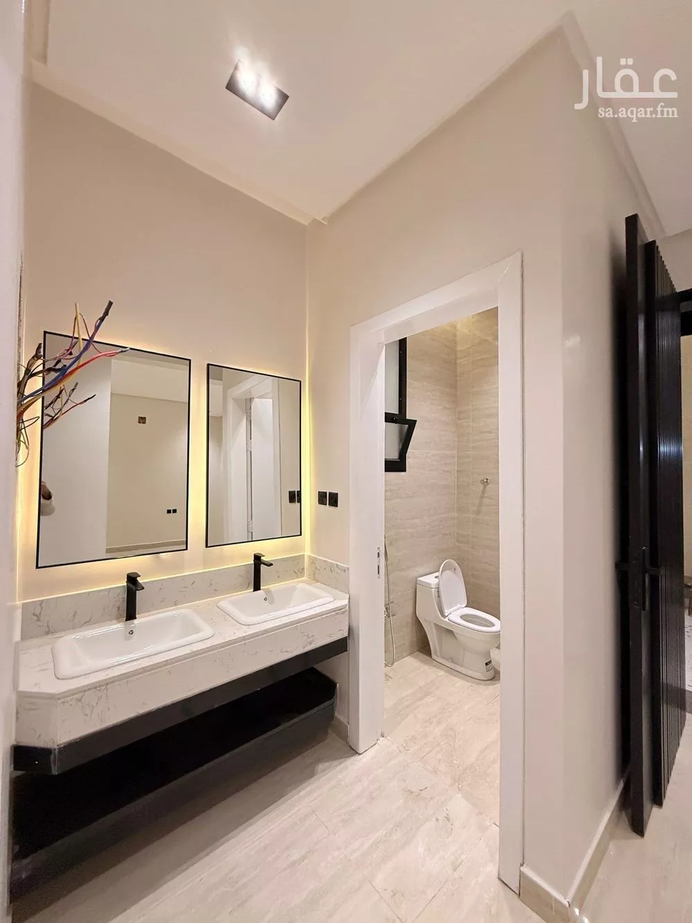 فيلا 6 غرف في العريجاء الغربية 5