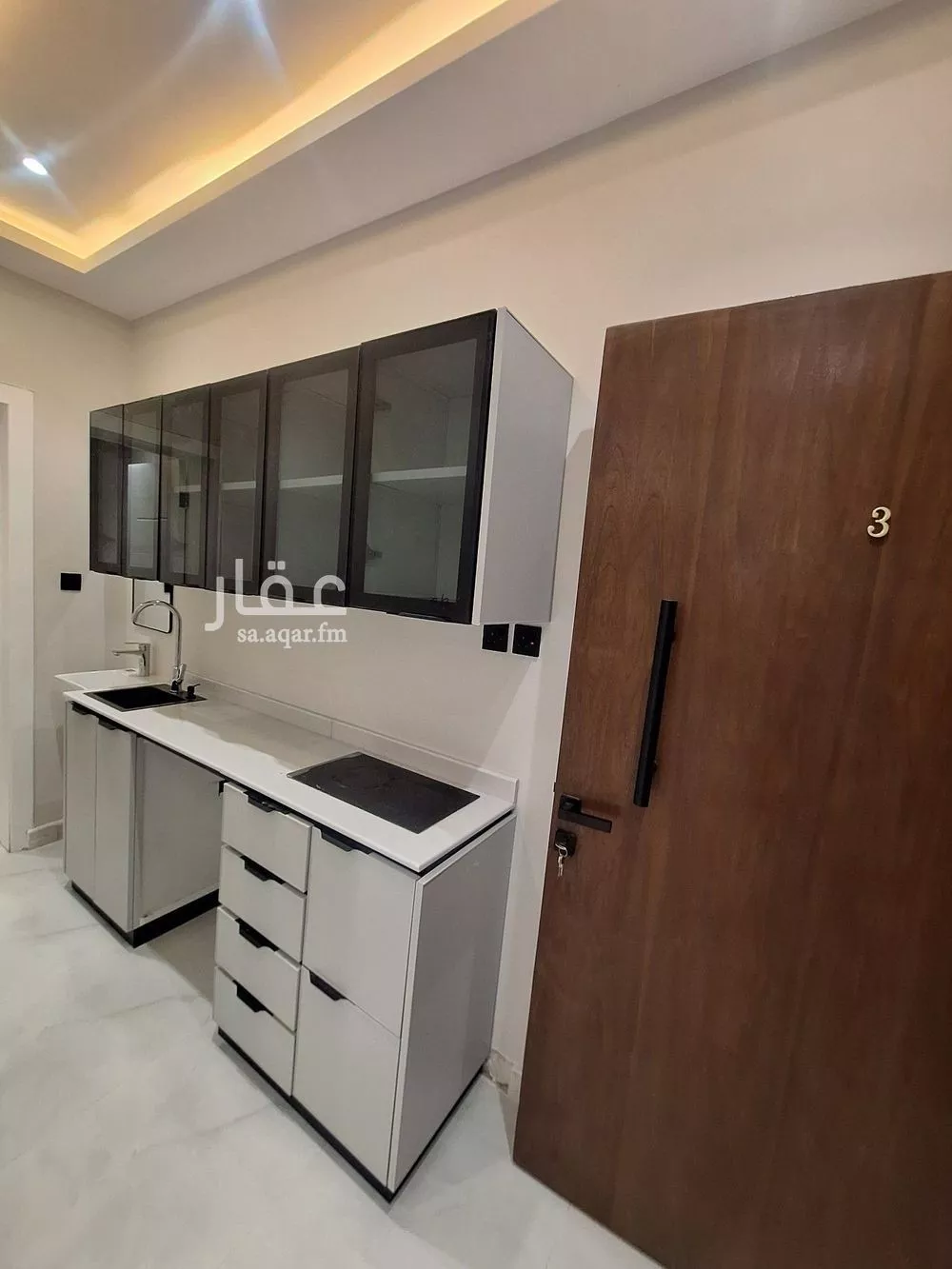 شقة 1 غرف في المونسية 4