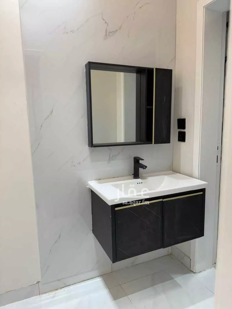 5 bedroom apartment in Al Ukayshiyyah, Makkah 10