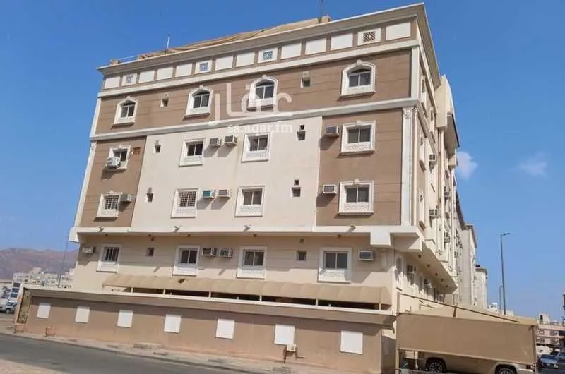 عمارة 851 م² في مسجد الدرع 2