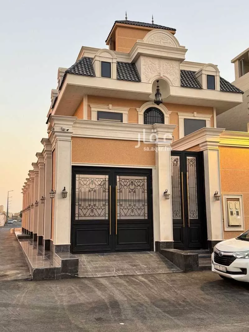 12 bedroom villa in Al Khaleej 3