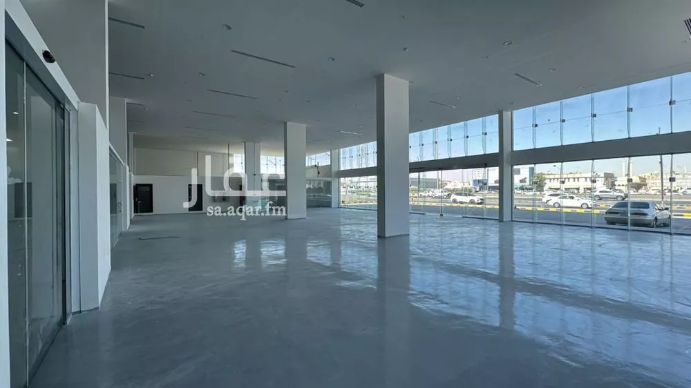 محل 3750 م² في النسيم الغربي 4