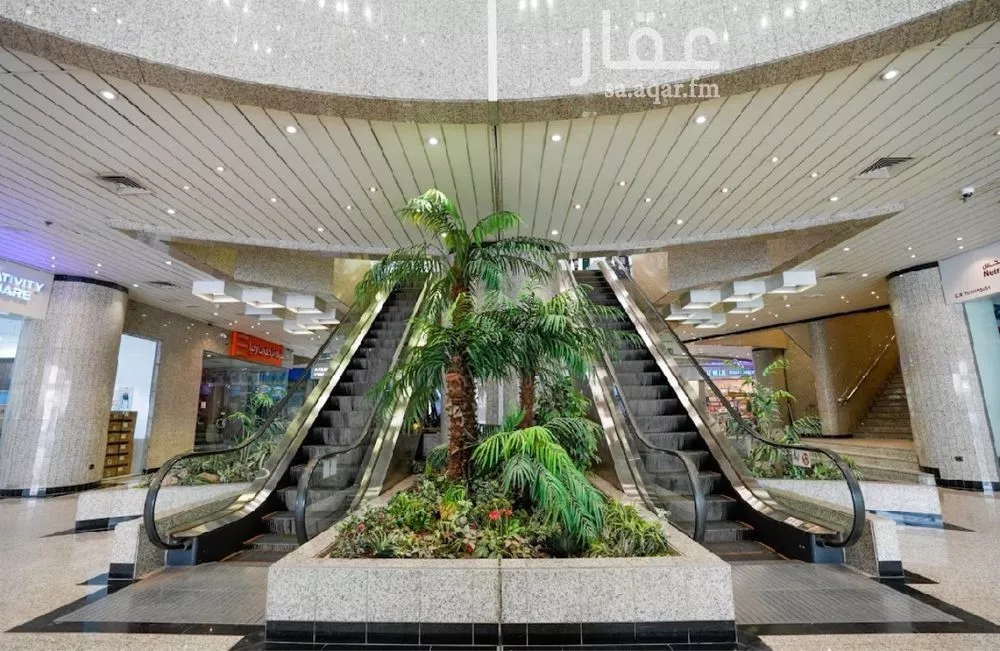 4 bedroom office in Al Olaya, Riyadh 4