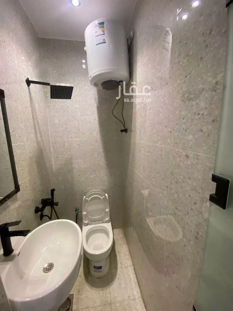 1 bedroom apartment in Al Aqiq 2