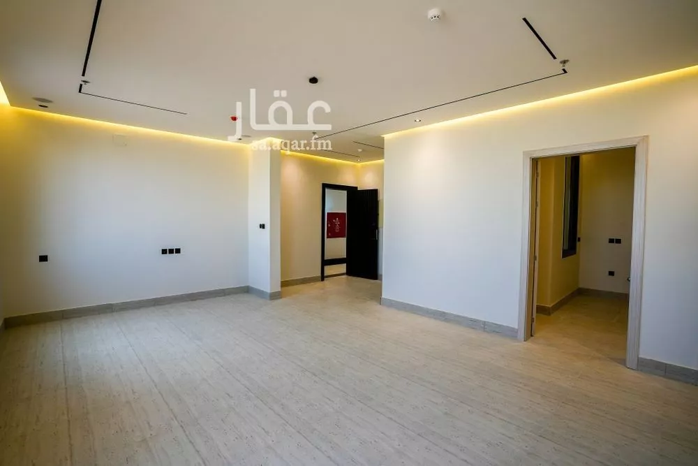 4 bedroom apartment in Al Mahdiyyah, Riyadh 5