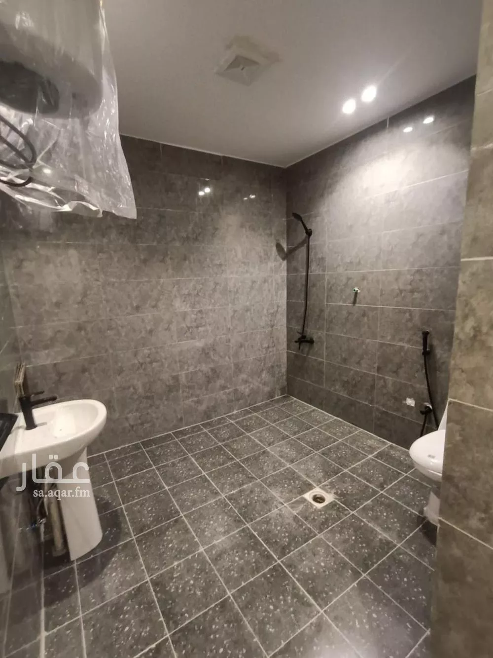 شقة 1 غرف في الياسمين 3