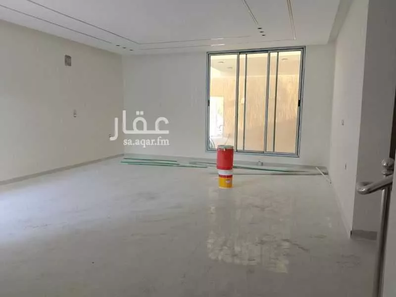 10 bedroom villa in Uhud, Eastern Province 8