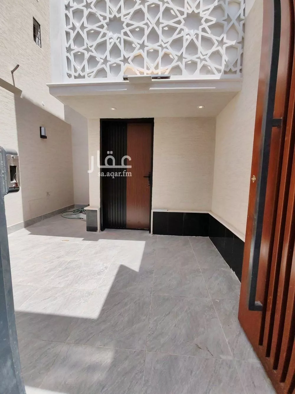 فيلا 5 غرف في الرمال 2