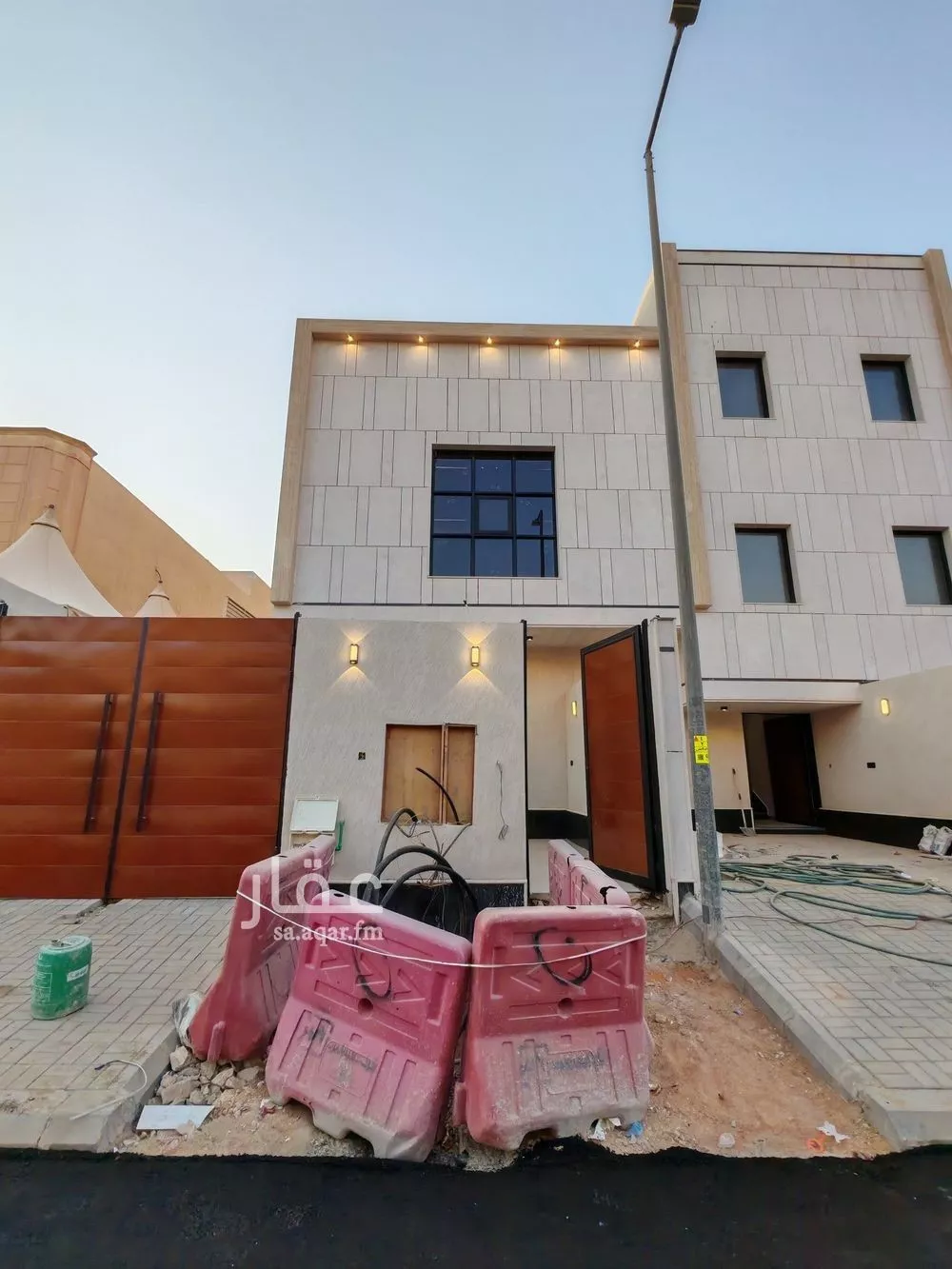 دور 5 غرف في المونسية 1