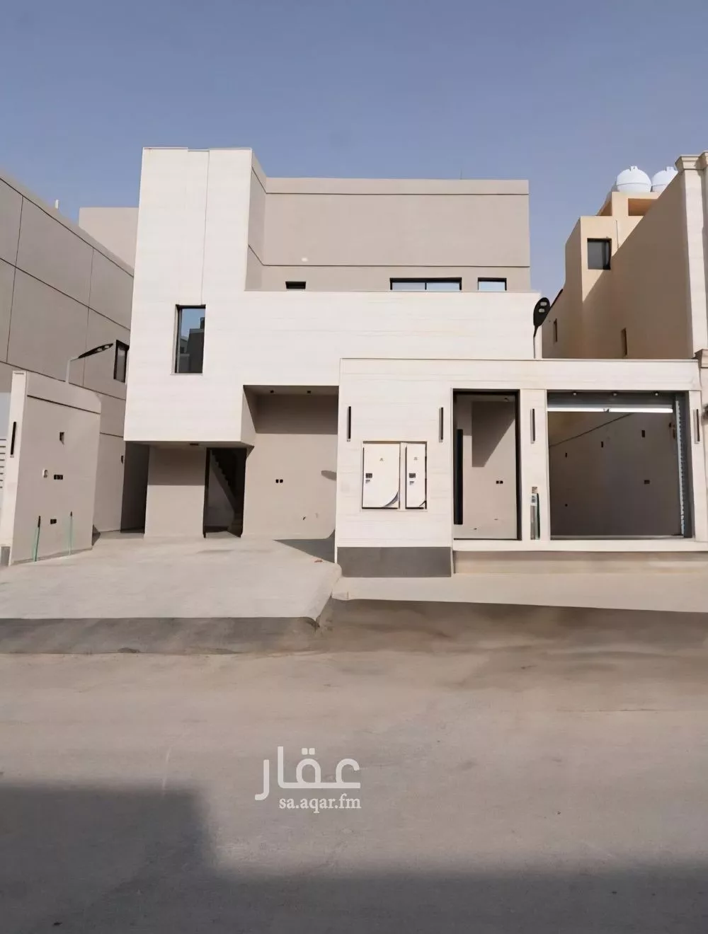 4 bedroom floor in Badr 1