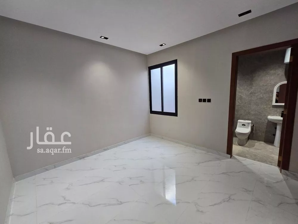 4 bedroom floor in Badr 5