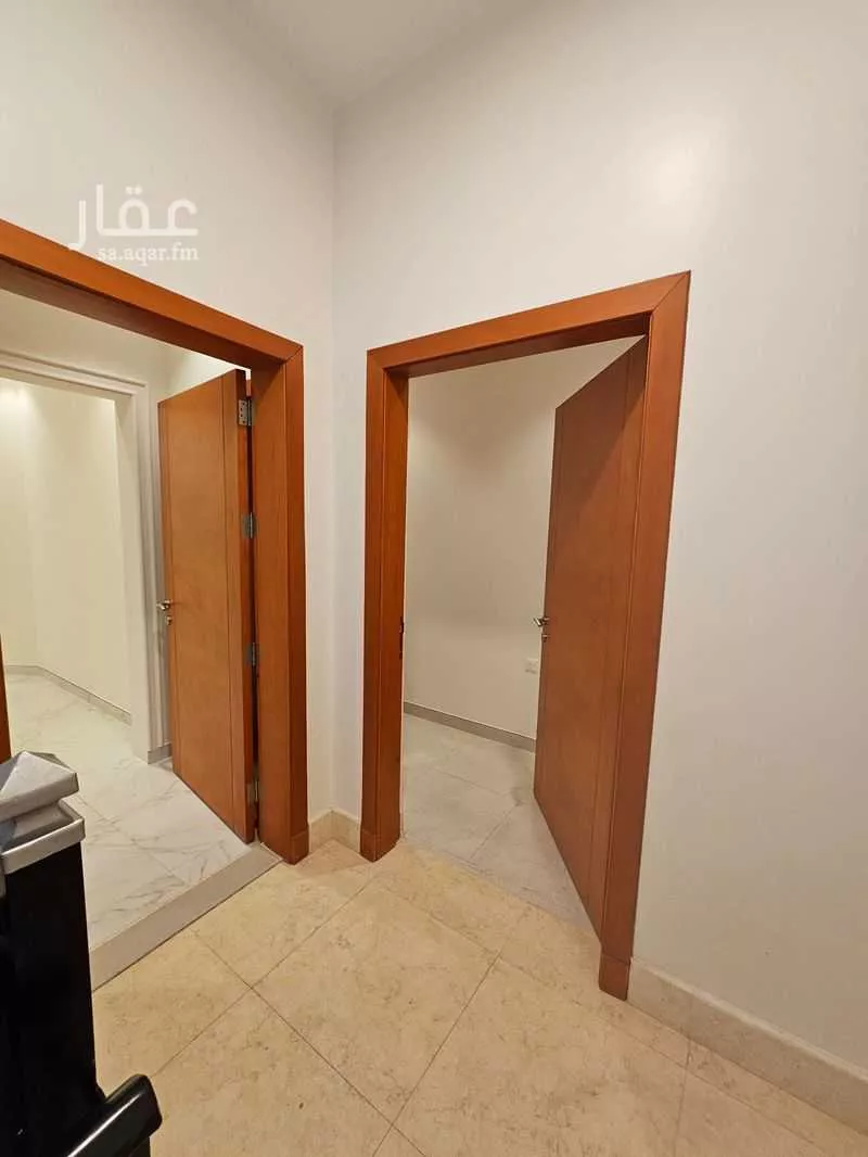 5 bedroom floor in Al Manar 1