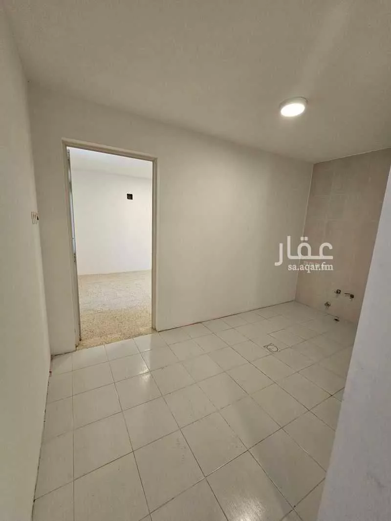 5 bedroom floor in Al Manar 3