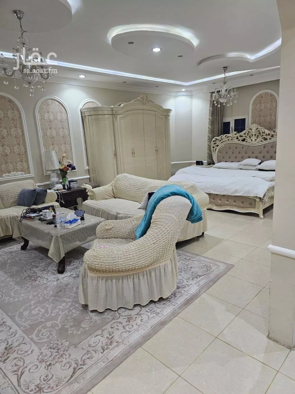 5 bedroom villa in Al Khaleej 2