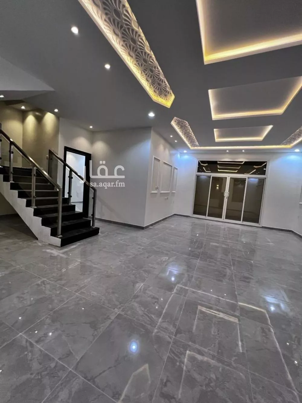 14 bedroom villa in Al Rimal 1