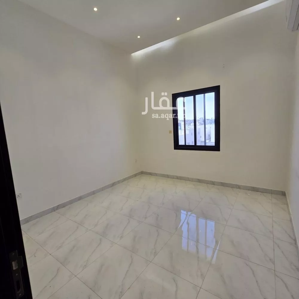 شقة 3 غرف في النرجس 5