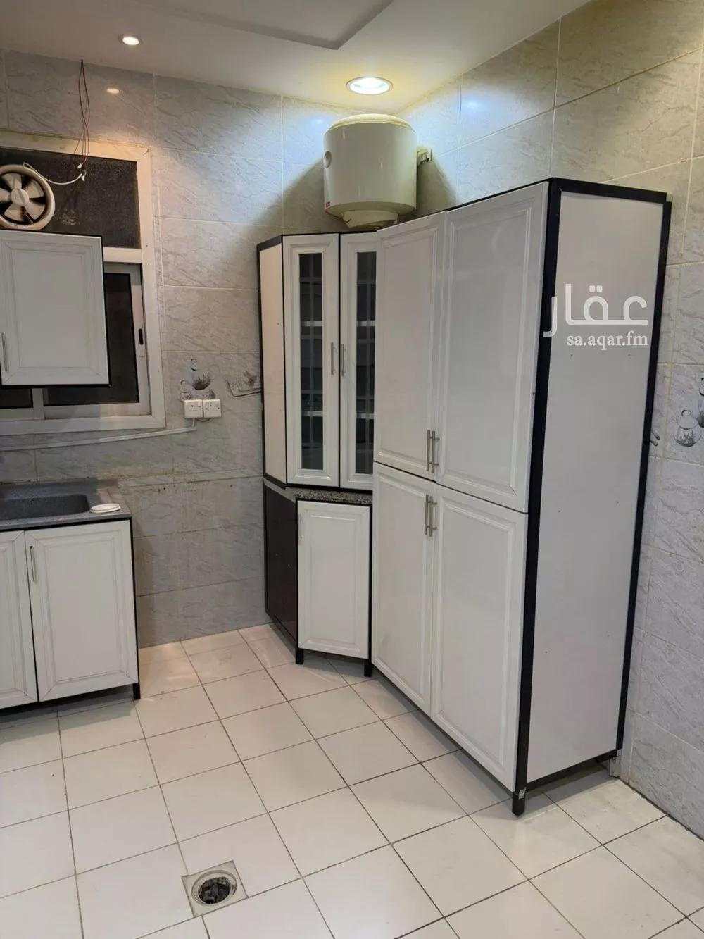 3 bedroom floor in Al Munsiyah 3