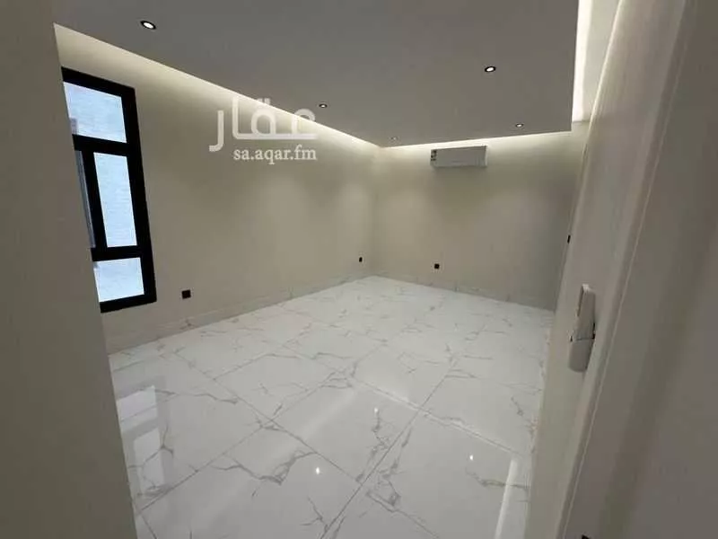 شقة 3 غرف في الحمرا 5