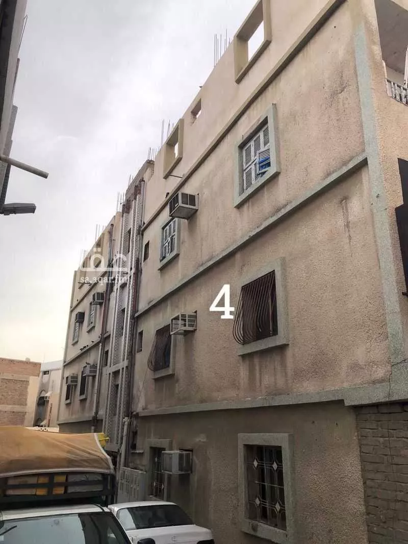 عمارة 448 م² في الزهراء 1