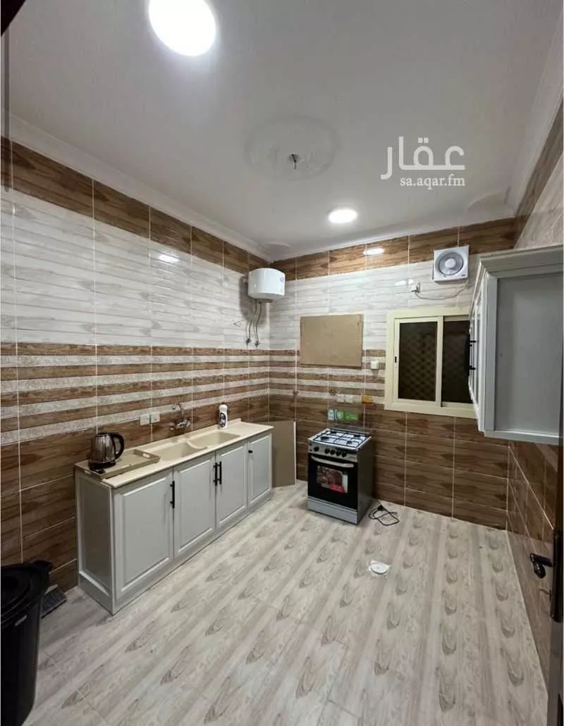 2 bedroom apartment in Al Difa 5